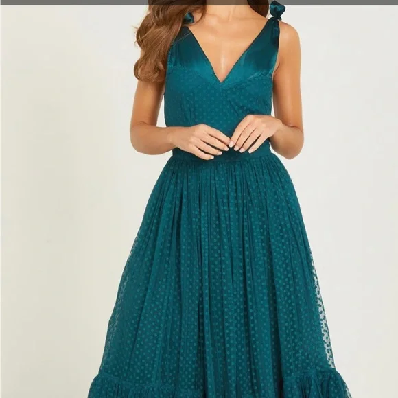 Quiz | Dresses | Midi Skater Quiz Dress Size In Euc Worn Only Once Green |  Poshmark
